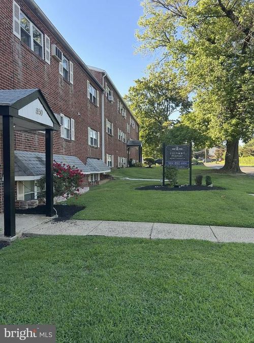 850 Station Ave, BENSALEM, PA, 19020-5764 | Card Image