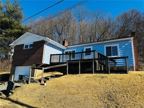 5920 Chesney St, Elizabeth Twp, PA, 15135-1102 | Card Image