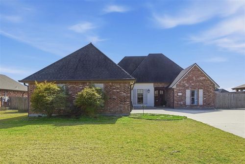 943 N Ella Kate Ln, Lake Charles, LA, 70605-7221 | Card Image