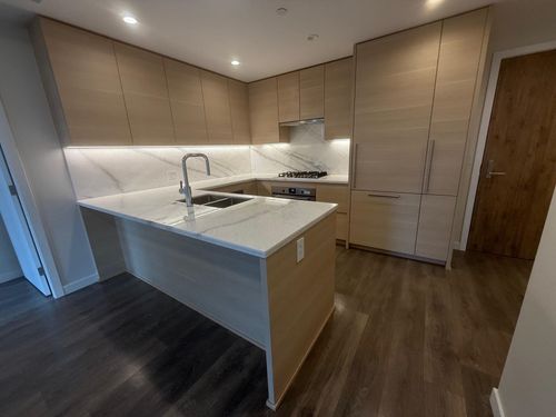 808-305 Morrissey Rd, Port Moody, BC, V3H0M3 | Card Image