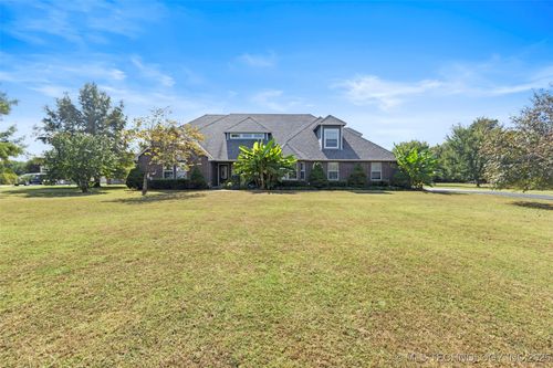 23332 E 132nd St S, Coweta, OK, 74429-6049 | Card Image