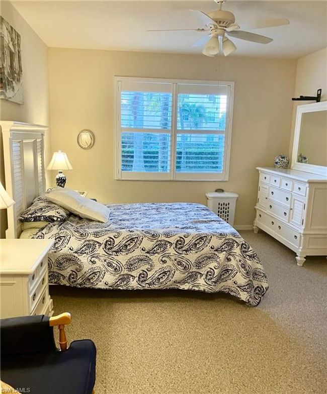 Oversized primary bedroom | Image 12