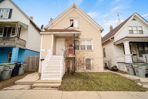 2375 S 15th Place, Milwaukee, WI, 53215 | Card Image
