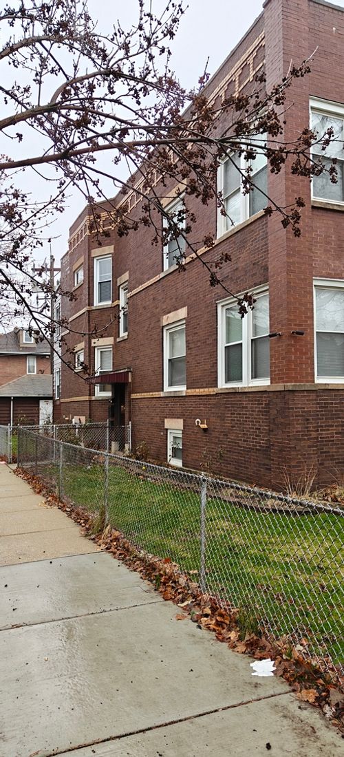 1-4222 N Laramie Ave, CHICAGO, IL, 60641-1451 | Card Image