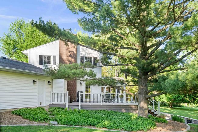 19423 Lakeside Ln, House other with 4 bedrooms, 4 bathrooms and 3 parking in Bloomington IL | Image 74