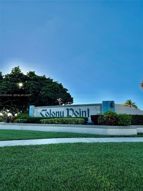 303-1000 Colony Point Cir, Pembroke Pines, FL, 33026-2937 | Card Image