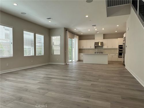 150 Edna Pkwy, Lake Forest, CA, 92630-8468 | Card Image