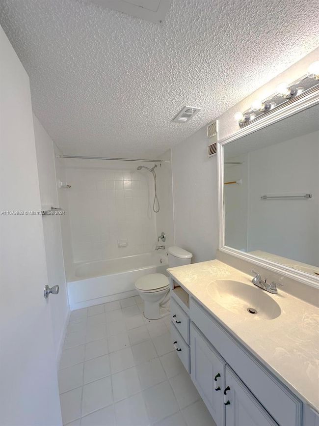 106G - 4045 W Mcnab Rd, Condo with 2 bedrooms, 2 bathrooms and null parking in Pompano Beach FL | Image 20