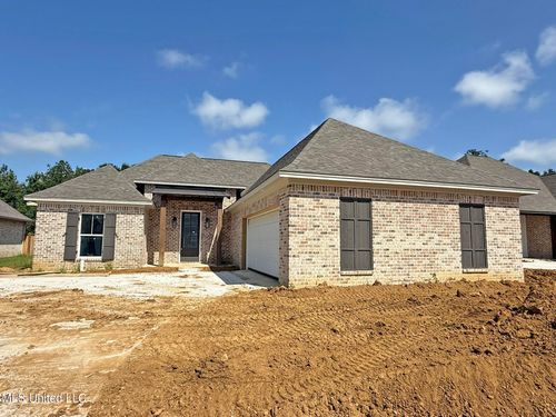 211 Wethersfield Dr, Florence, MS, 39073-1209 | Card Image