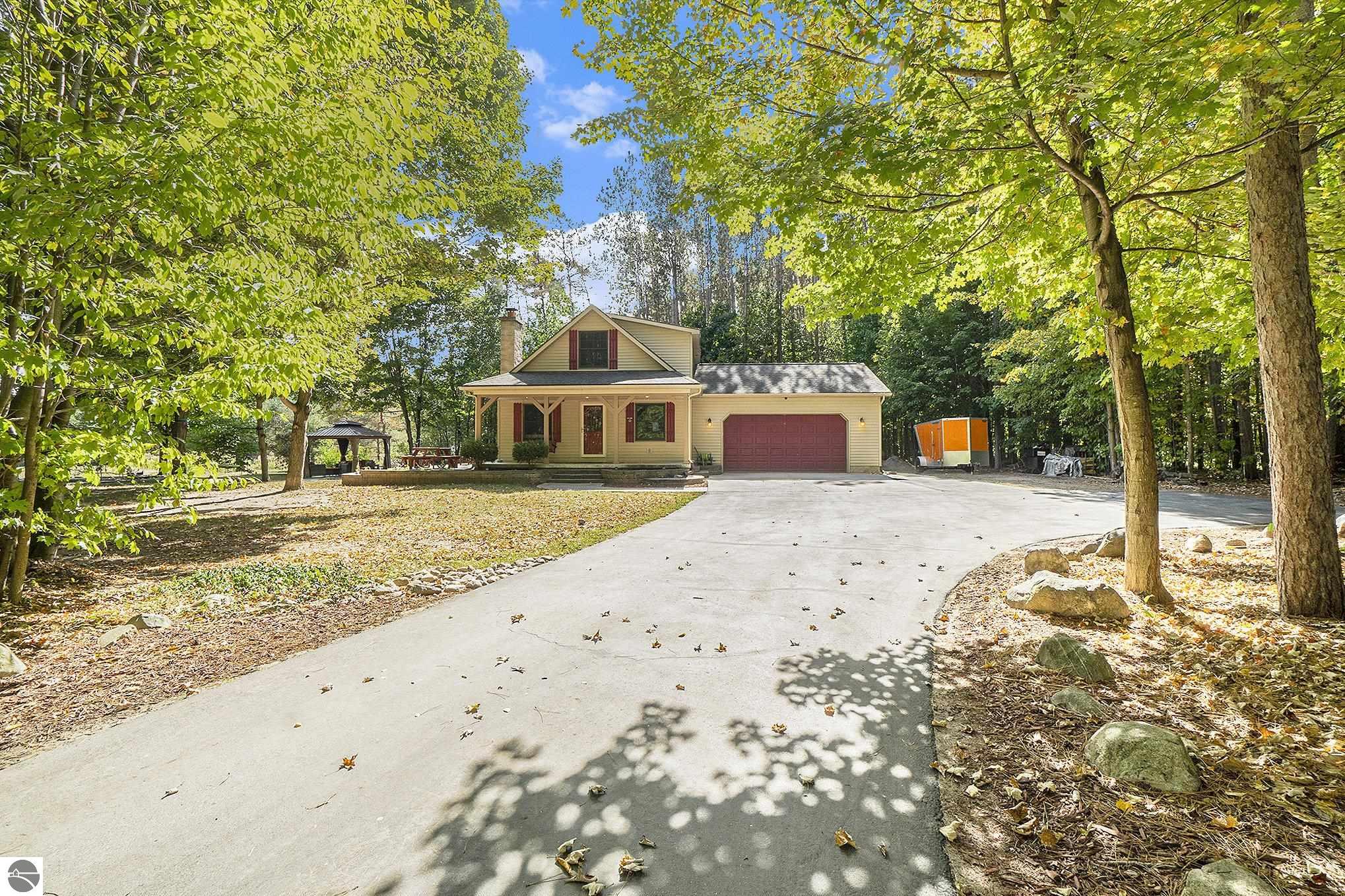 Bentley Rd, Thompsonville, MI 49683