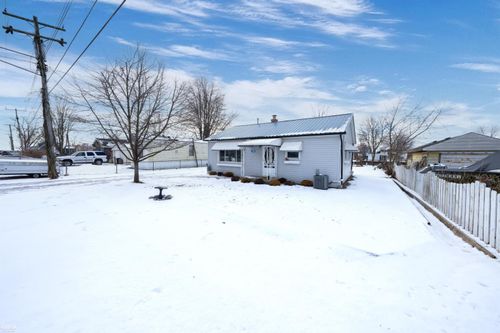 7334 Bealane Rd, Clay, MI, 48001-3005 | Card Image