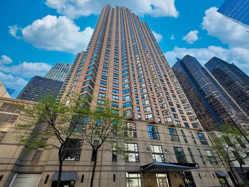 406-401 E Ontario St, Chicago, IL, 60611-7160 | Card Image