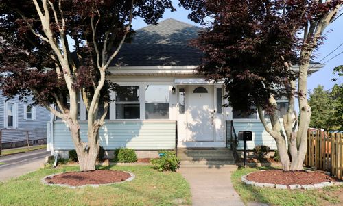32 Denison Ave, Groton, CT, 06340-4415 | Card Image