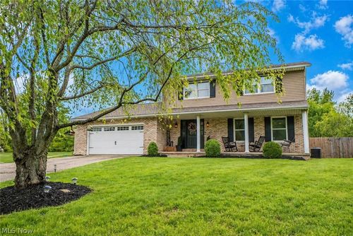 12208 Yuma Cir Nw, Uniontown, OH, 44685-9131 | Card Image