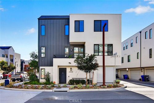 2402 Cascalote Loop, San Diego, CA, 92154-8066 | Card Image
