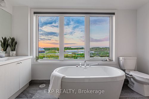 161 Downsview Park Boulevard, North York, ON, M3K0C8 | Card Image