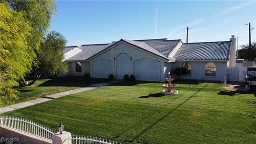 8736 Procyon St, Las Vegas, NV, 89139-7845 | Card Image