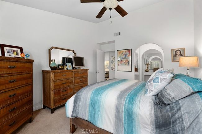 This large primary bedroom also has an en suite | Image 19