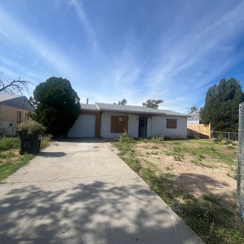 629 Ortiz Dr Se, Albuquerque, NM, 87108-3647 | Card Image