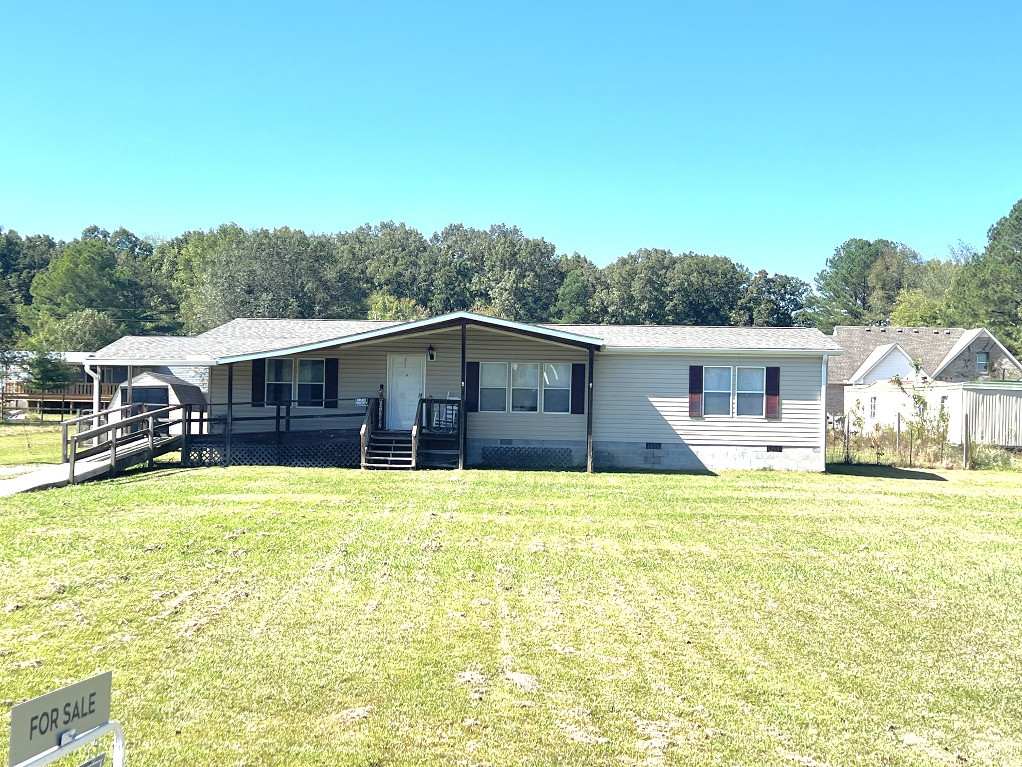 C St, Hillsboro, TN 37342