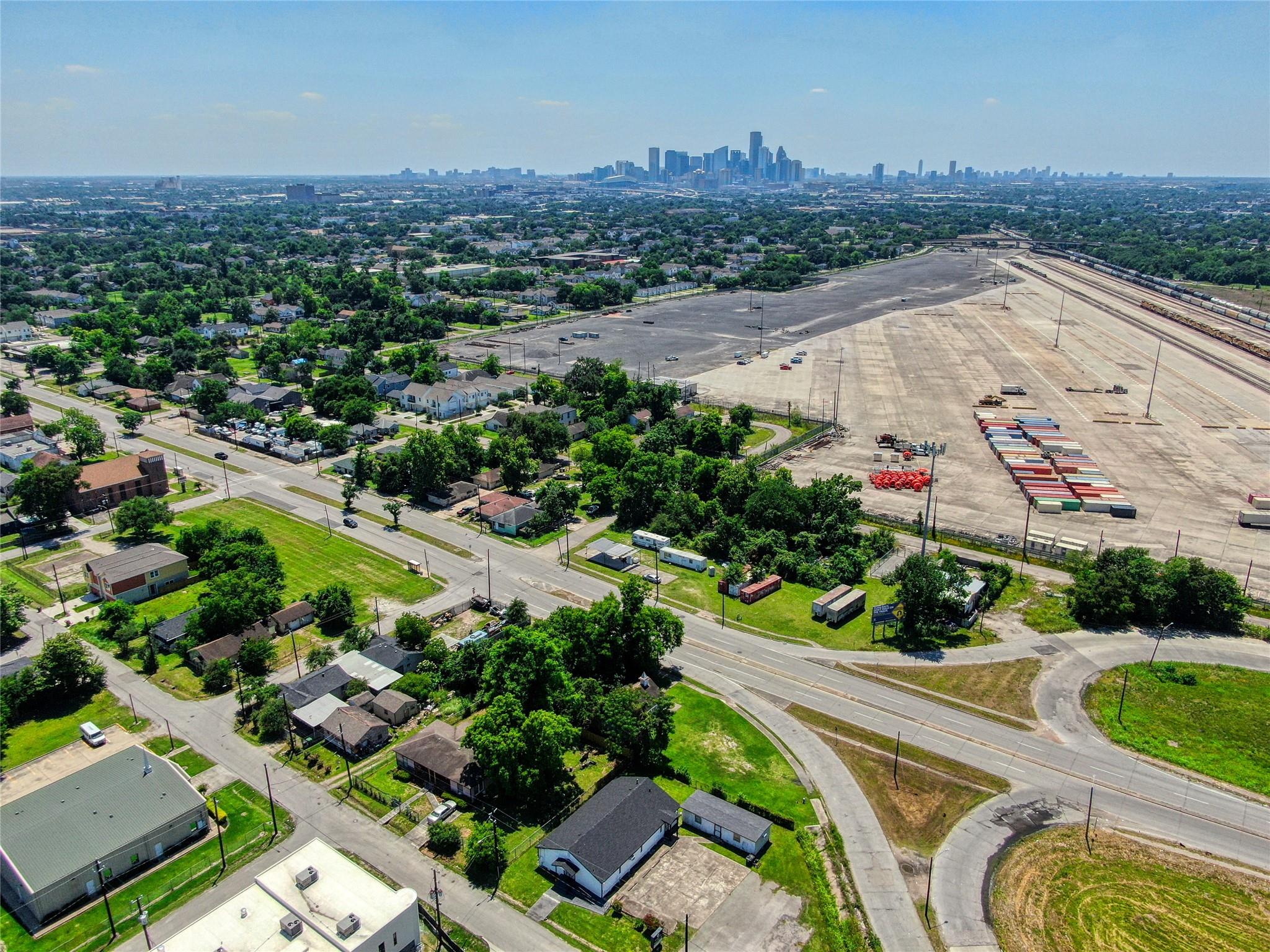 Land in Houston 5
