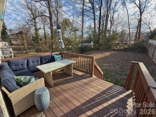 1828 Finchley Dr, Charlotte, NC, 28215-2904 | Card Image