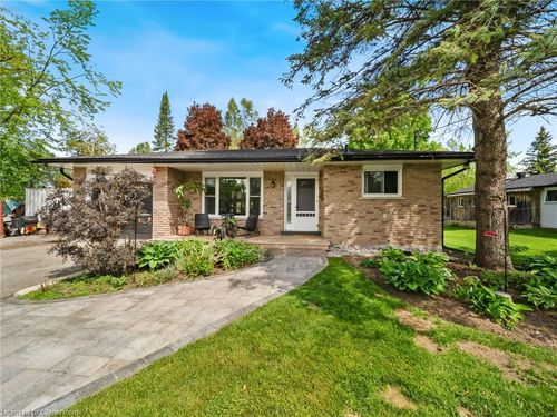 12 Easy St, Pefferlaw, ON, L0E1N0 | Card Image