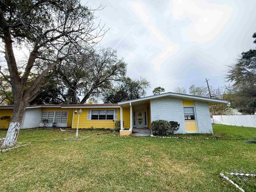 4011 Dryden Drive, Port Arthur, TX, 77642 | Card Image