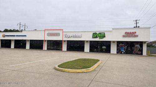 d-15007 Creosote Rd, Gulfport, MS, 39503-4392 | Card Image