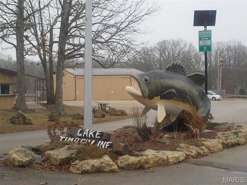 9712 Southwood Dr, Bonne Terre, MO, 63628 | Card Image