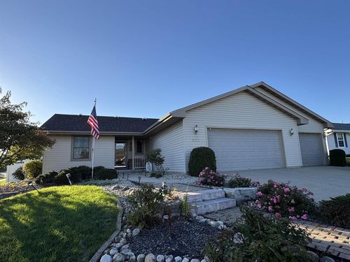 4601 Glacier View Drive, Janesville, WI, 53563 | Card Image