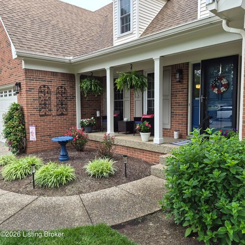 3505 Colonial Springs Rd, Louisville, KY, 40245-7431 | Card Image