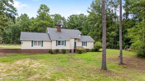3749 Murdocksville Rd, West End, NC, 27376-8863 | Card Image