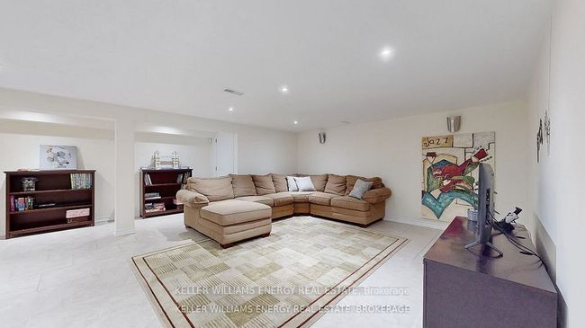 5 Mcnamara Crt, House other with 6 bedrooms, 3 bathrooms and 12 parking in Ajax ON | Image 30