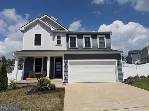 321 Cedar Spring Dr, STRASBURG, VA, 22657-4374 | Card Image