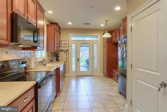 162 High Pointe Dr, Townhouse with 2 bedrooms, 3 bathrooms and null parking in HUMMELSTOWN PA | Image 8
