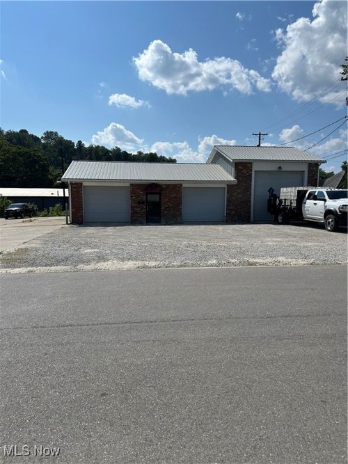 87 Steubenville Ave, Cambridge, OH, 43725-2210 | Card Image