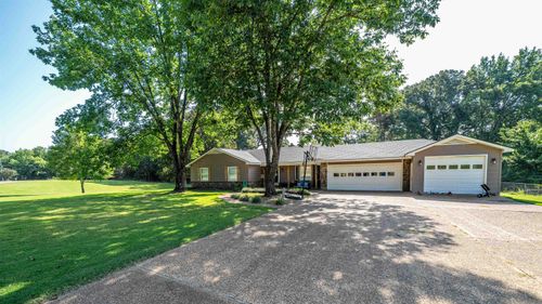 285 Woodbridge Rd, Somerville, TN, 38068-1205 | Card Image