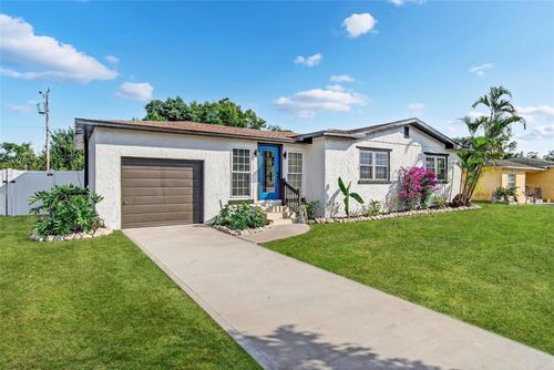 4709 Mineola St, BRADENTON, FL, 34207-2032 | Card Image