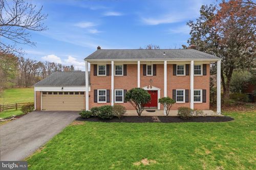 1335 Macbeth St, MCLEAN, VA, 22102-2768 | Card Image