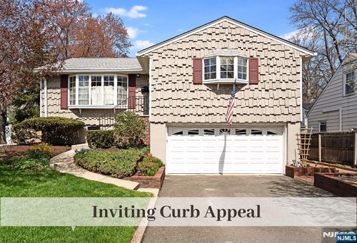 63 Moore Ave, Waldwick, NJ, 07463-1947 | Card Image