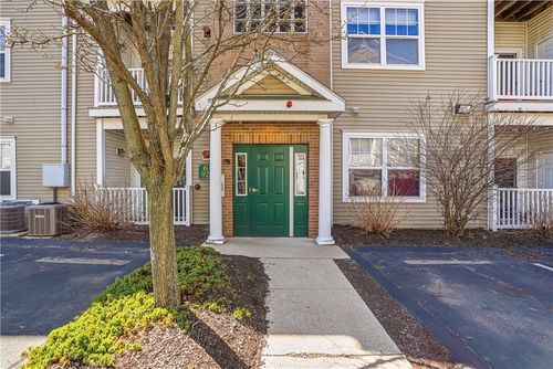 apt-303-92 Mill St, Woonsocket, RI, 02895-8211 | Card Image