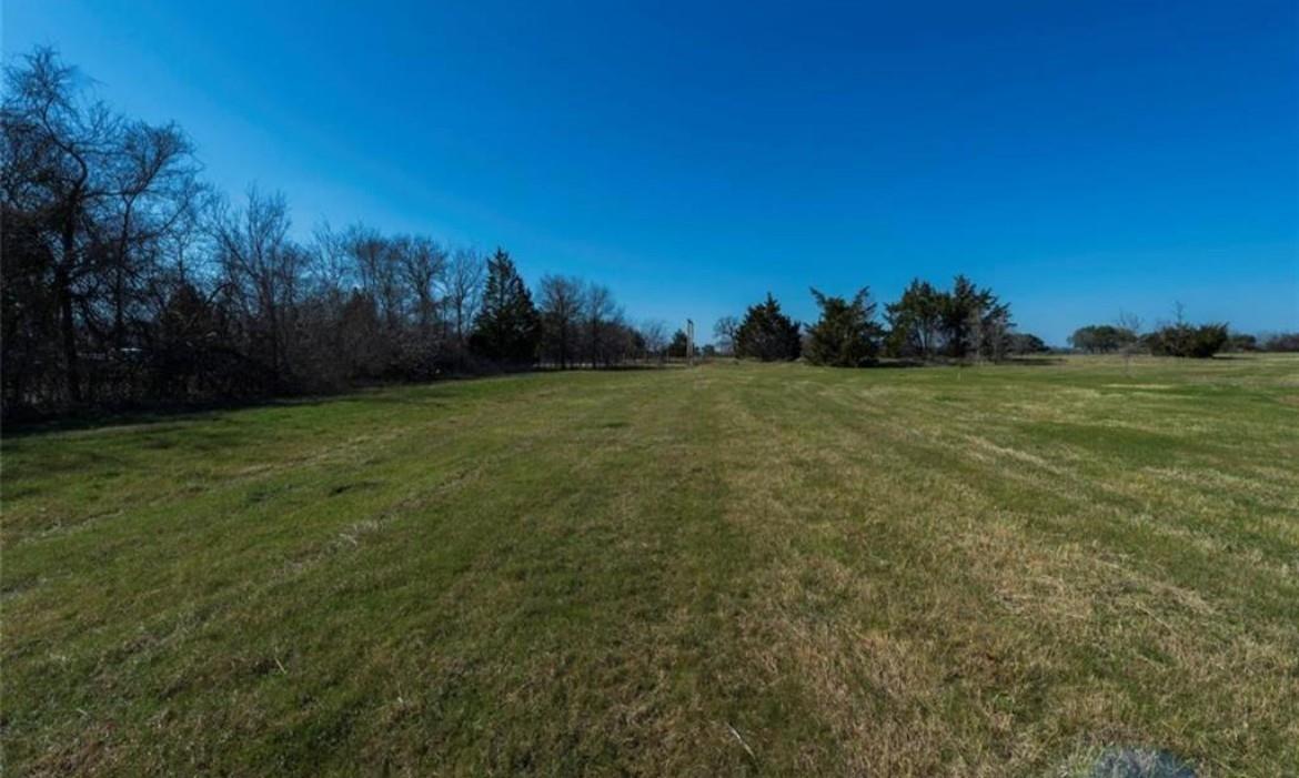 Farm in Ledbetter 3