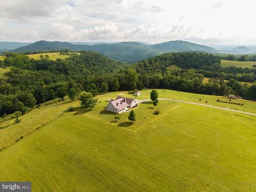 2046 Simms Hill Rd, Lindside, WV, 24951-7243 | Card Image