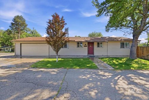 1809 W Malad Ln, Boise, ID, 83705-4479 | Card Image