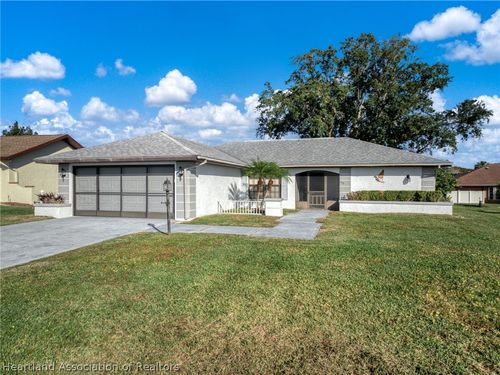 113 Brentwood Dr, Lake Placid, FL, 33852-8152 | Card Image