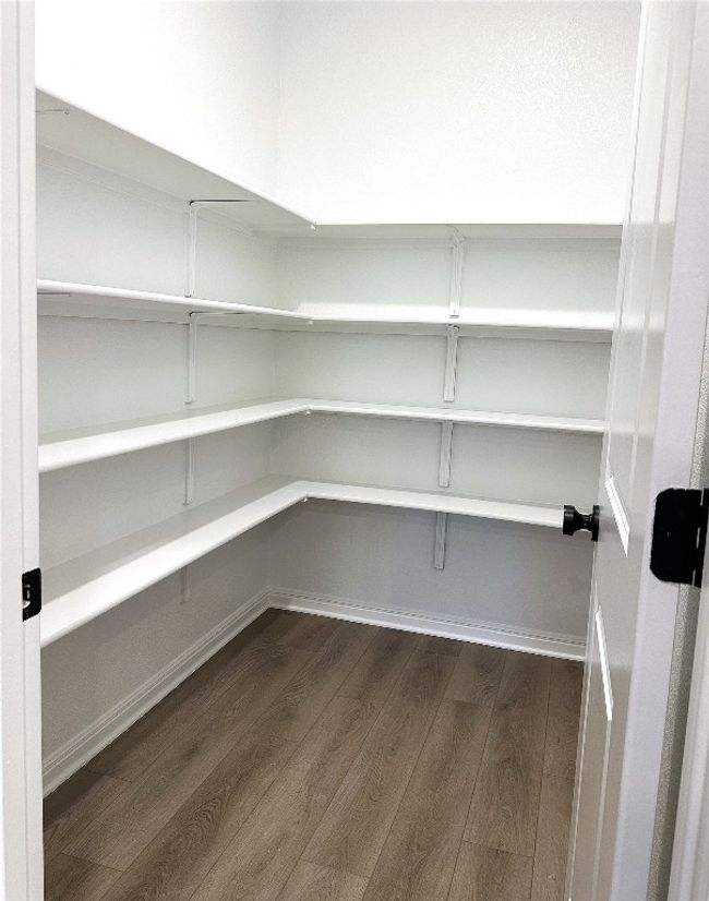 View of pantry | Image 4
