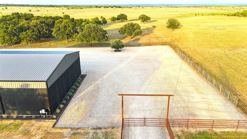10670 N Highway 281, Perrin, TX, 76486-7373 | Card Image