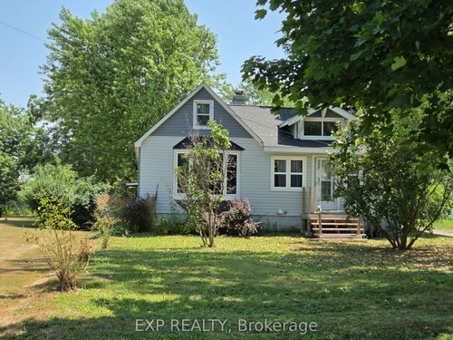 330 Helena St, Fort Erie, ON, L2A4J8 | Card Image