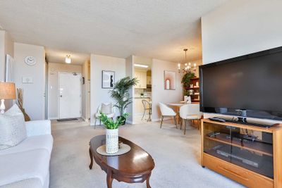 909 - 15 Torrance Rd, Condo with 2 bedrooms, 2 bathrooms and 1 parking in Scarborough ON | Image 2